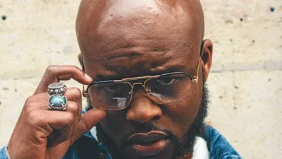 Dosseh à l'affiche du film « Soldat A Terre »