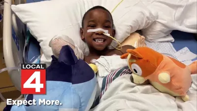 Le rêve de Romell, 7 ans, amputé des deux bras après une attaque,...