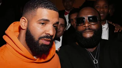 Rick Ross s’en prend aux nouveaux projets de Drake et annonce « Set...