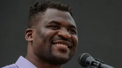 Ngannou défend son héritage dans le MMA