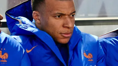 « Une femme méprisable » : Mbappé réplique aux insultes racistes...
