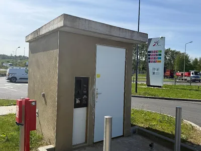 Tentative de vol au pied de biche au monnayeur d'Intermarché 