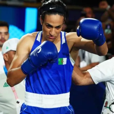 Une salle Imane Khelif au lycée Arnaud-Beltrame à Meyzieu, provoque...