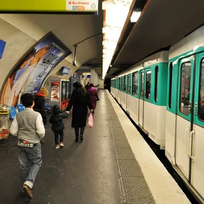 Transports en commun : l’État interroge le modèle, les usagers...