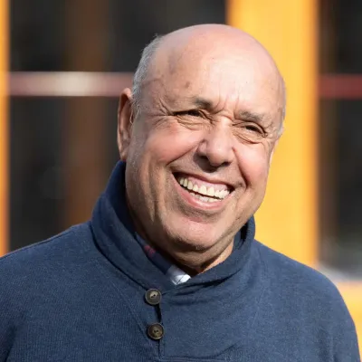 Méziane Azaïche, âme créative du Cabaret Sauvage et figure de la...