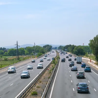 Sécurité routière : appel à la vigilance avant les grands départs...