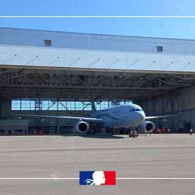 [ Société ] Emmanuel Macron à Istres pour rencontrer les forces armées