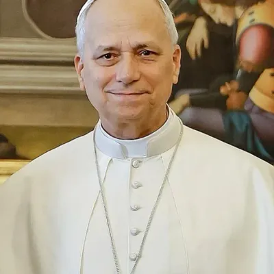 Léon XIV en France : de Paris à Lourdes, sur les traces d’une...