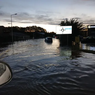 Inondations : de Martigues à Arles, comment les maires ont agi,...