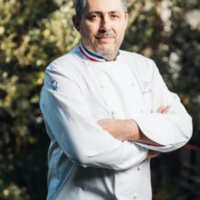 Georgi’AU, le restaurant de Jérôme Nutile à Nîmes, placé en...