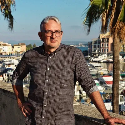 À Martigues, Éric Gialis prend officiellement la tête du Théâtre...