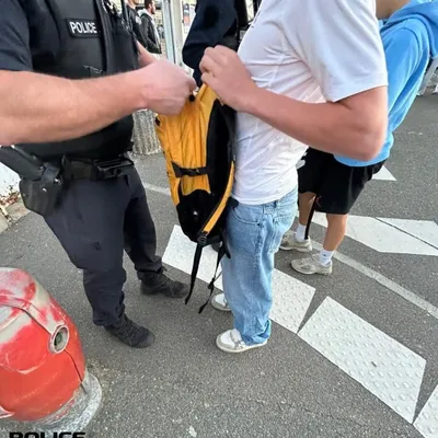 Des sacs fouillés par la Police au lycée Jehan-de-Beauce
