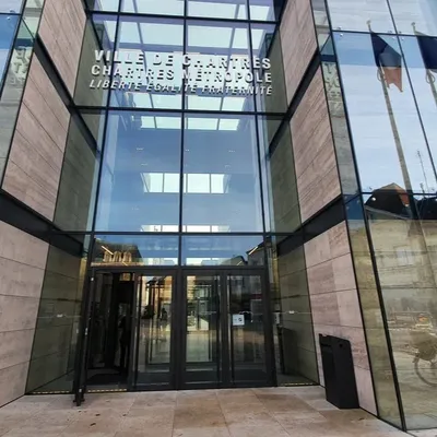 Pensez à renouveler votre vignette de stationnement résidentiel à...