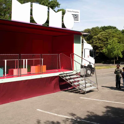 Le MuMo Centre Pompidou fait escale cet été à Châteaudun