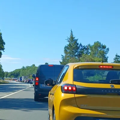 Accident grave sur la RN12 à Vert-en-Drouais : circulation coupée...