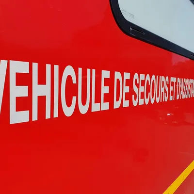 VILLIERS-LE-MORHIER – Un homme secouru par les pompiers après que...