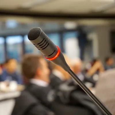 Conseil municipal chargé à Châteaudun