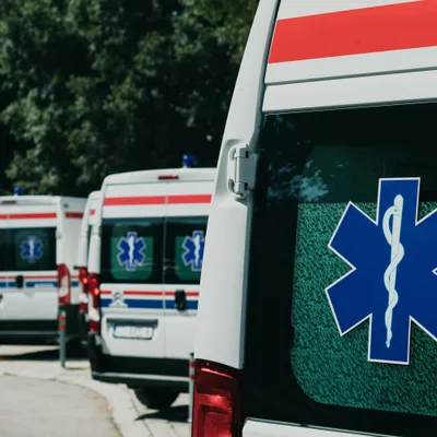 "C'est un appel au secours": les ambulanciers tirent la sirène...