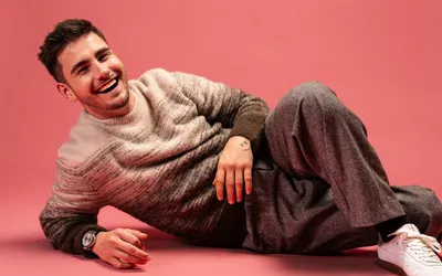 Julien Lieb enflamme la scène de la foire de Marseille