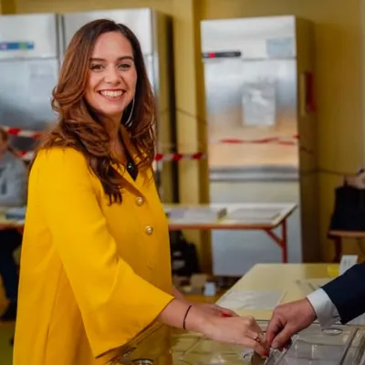 Municipales 2026 : le retrait de Sarah Knafo rebattre les cartes à...