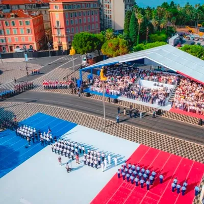 14 juillet à Nice : un défilé placé sous le signe de la mémoire et...