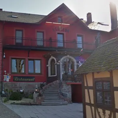 Bas-Rhin : un incendie dévaste l’hôtel-restaurant du Donon, une...