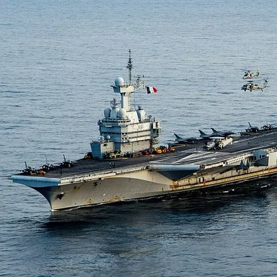 Le porte-avions Charles-de-Gaulle déployé en mer d’Arabie pour...
