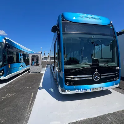 Cannes : les premiers bus à hydrogène renouvelable entrent en service