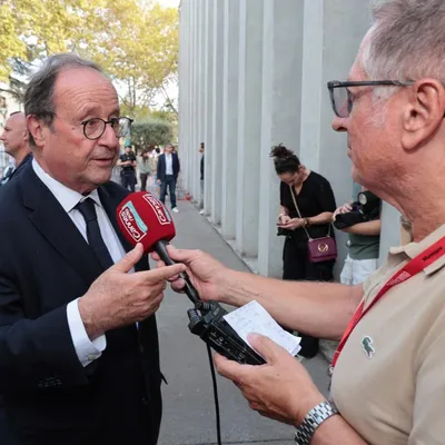 François Hollande réagit à la mobilisation lycéenne au Festival du...
