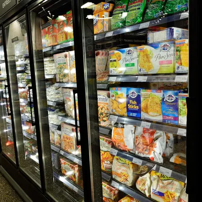 Cyberattaque : les frigos de centaines de supermarchés visés