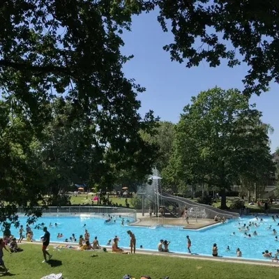 Suisse : des mesures prises dans les piscines pour éviter les...