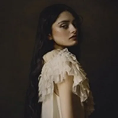 L'INVITEE DE CANNES RADIO : LA CHANTEUSE SOLANN