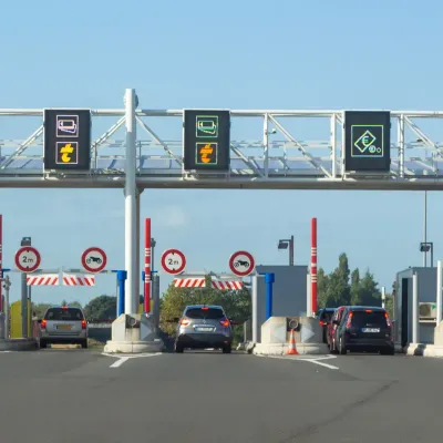 Hausse limitée des péages autoroutiers