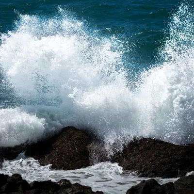 Forte houle sur la Côte d’Azur : la baignade déconseillée ce samedi