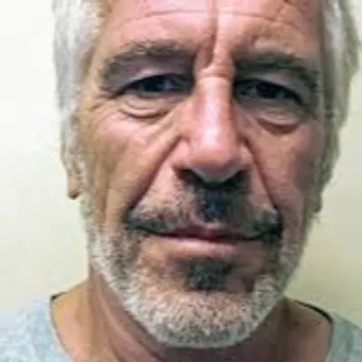 Affaire Epstein : Hillary Clinton assure que Bill Clinton n’était...