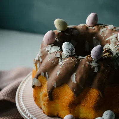 Kouglof de Pâque aux pépites de chocolat