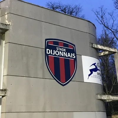 Le Stade Dijonnais organise le déplacement de ses supporters pour...