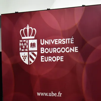 L'Université Bourgogne Europe confirme son rang parmi les...