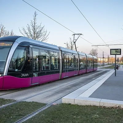 DiviaMobilités : les transports gratuits tout l’été pour les moins...