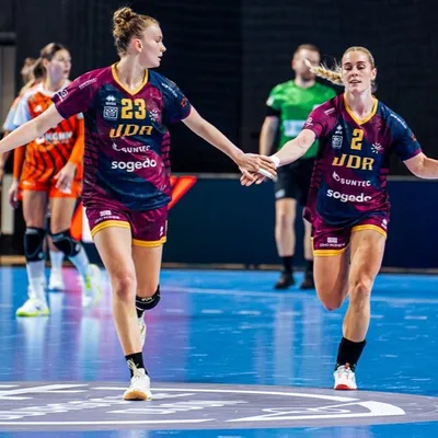 Trois matchs à domicile dans trois compétitions différentes pour la...