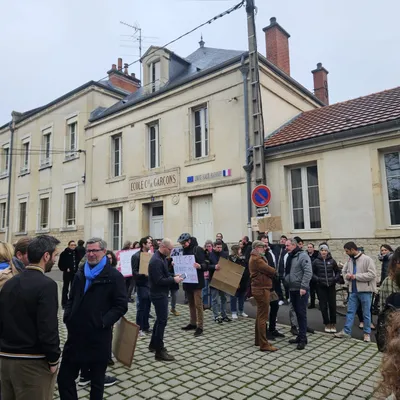 Enseignants absents à l'école Montchapet : une parent d'élève...