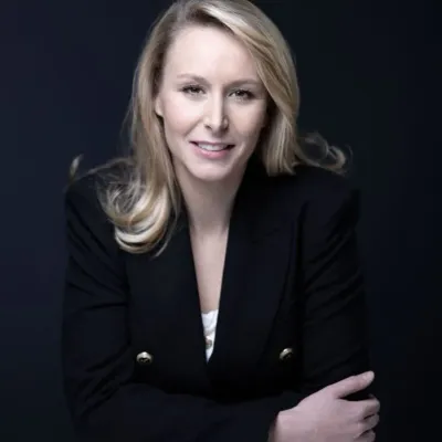 Marion Maréchal Le Pen à Dijon : un rassemblement antifasciste...