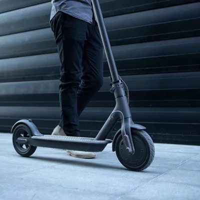 Le port du casque devient obligatoire sur les trottinettes...
