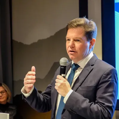 L'association « Fidélité au Général de Gaulle » change de président...