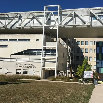 L'Université Dijon Europe encore bloquée, l'arrêt jusqu'au 8...