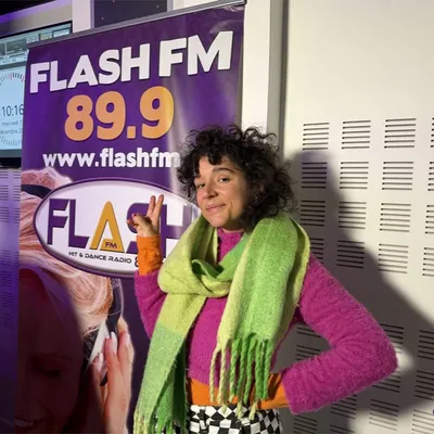 ‘FOMO’ est le nouvel album de la chanteuse Agathe