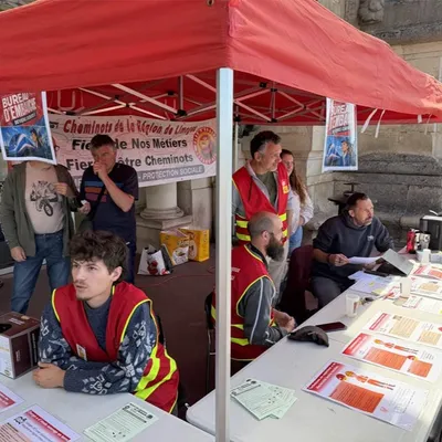 Un bureau d’embauche improvisé à la gare de Limoges