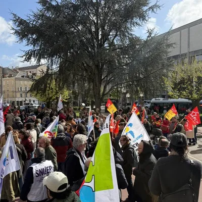 Limoges : mobilisation pour dénoncer les fermetures de classes