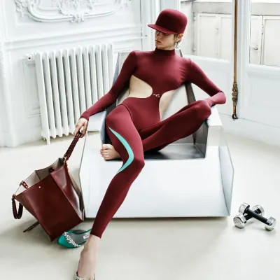 FG CHIC : Balenciaga TechWear : la haute couture entre dans l'ère...