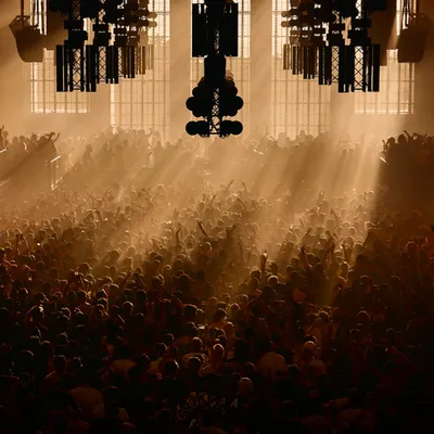 [UNVRS] : tes places pour Armin Van Buuren presents A State Of...